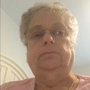 Meet your Posher, Carol